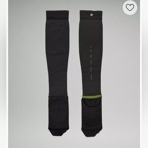 Lululemon micropillow compression run socks